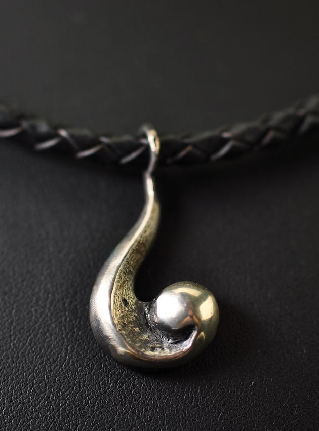 Node - halskæde med sølvvedhæng - Håndlavede smykker