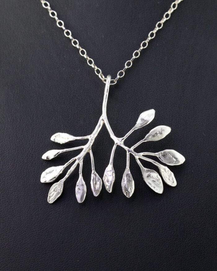 Sølvvedhæng med kviste